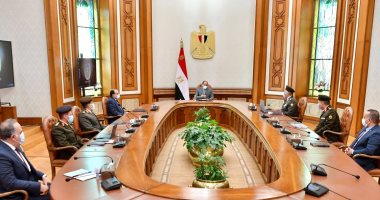الرئيس السيسى يوجه بمواصلة العمل على تطوير "الرويسات" بشرم الشيخ بشكل شامل