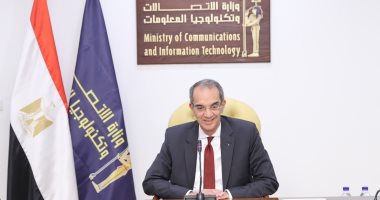 وزير الاتصالات: إنشاء 500 برج محمول بقرى المرحلة الأولى بمبادرة حياة كريمة