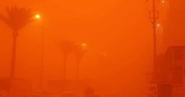 عواصف ترابية تصل الإمارات والسلطات تدعو السائقين إلى توخى الحذر