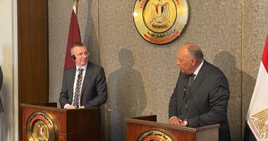 شكرى: ناقشت مع وزير خارجية لاتفيا تطورات الأوضاع فى أوكرانيا وليبيا وسوريا