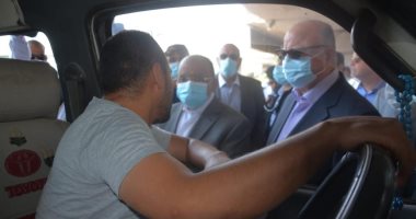 وزير التنمية المحلية: حملات يومية بمواقف السيارات ومحاسبة من يتجاوز التعريفة