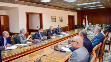 جانب من اجتماع وزير الري