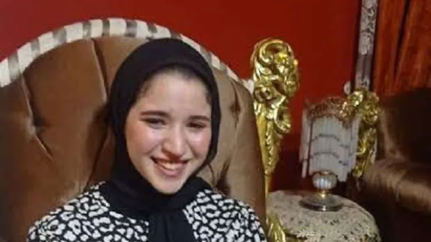 الطالبة ملك عبدالفتاح الشبشيري