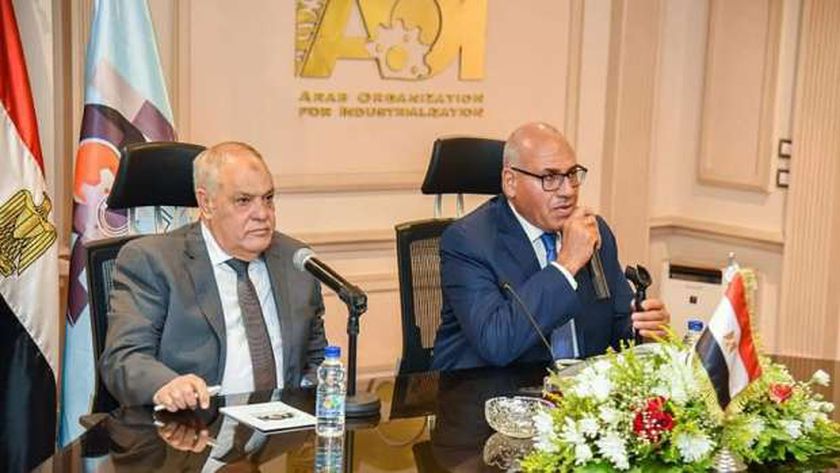 رئيس الهيئة العربية للتصنيع الجديد يلتقي الفريق التراس.. «صور»