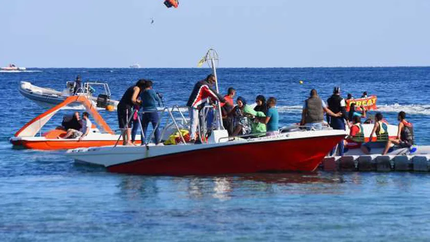 سياح عرب اثناء زيارتهم لمدينة شرم الشيخ "أرشيفية"