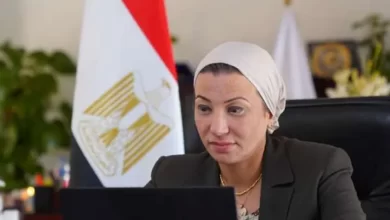 وزيرة البيئة