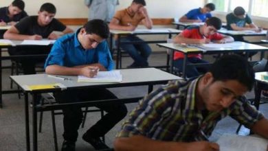 طلاب الثانوية العامة يؤدون امتحانات الدور الثاني - صورة أرشيفية