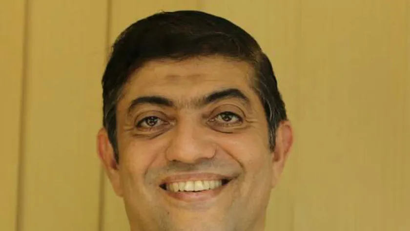 الدكتور هشام عبد العزيز رئيس حزب الإصلاح والنهضة