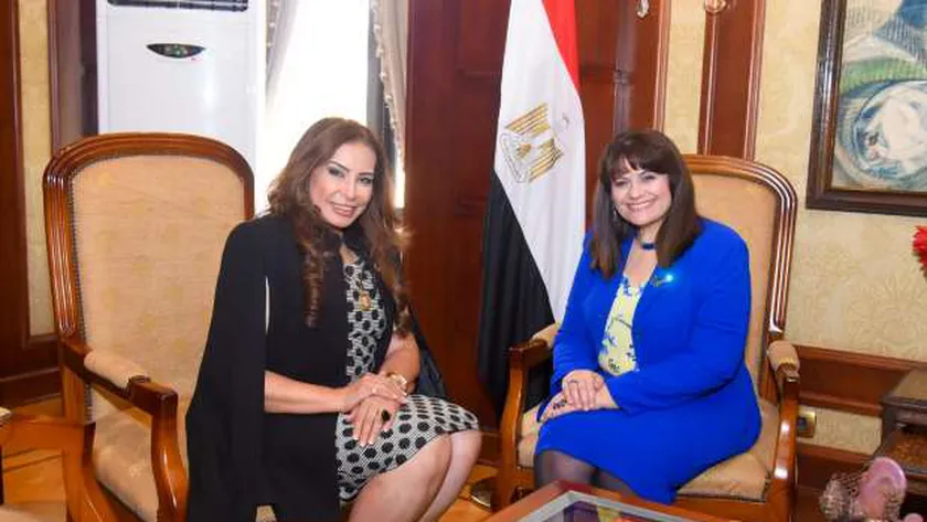 وزيرة الهجرة تستقبل النائبة غادة عجمي