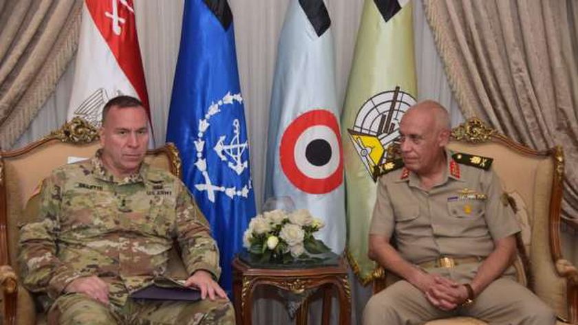 أكاديمية ناصر العسكرية للدراسات العليا تستضيف الملحق العسكري الأمريكي