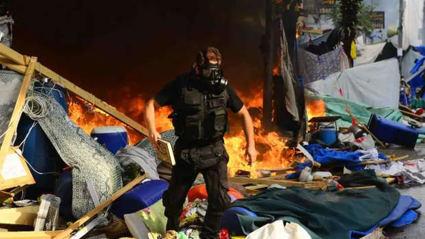 لقطات من فض اعتصام رابعة