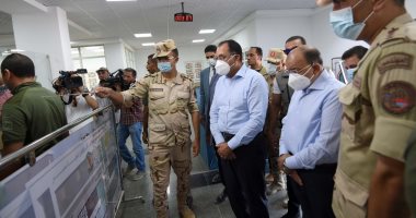 رئيس الوزراء يتفقد مشروع إنشاء مجمع خدمات ومركز تنمية وصحة الأسرة بكفر داود