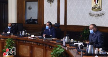 مصطفى مدبولى يترأس اجتماع مجلس المحافظين.. صور