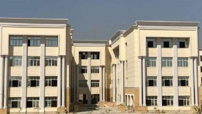 استعدادات جامعة حلوان الأهلية للدراسة