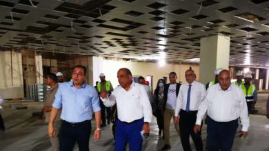 جانب من جولة وزير قطاع الأعمال