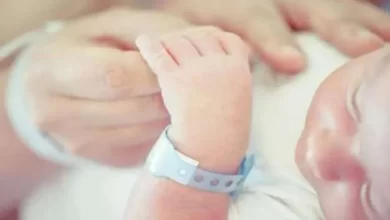 أطفال حديثي الولادة