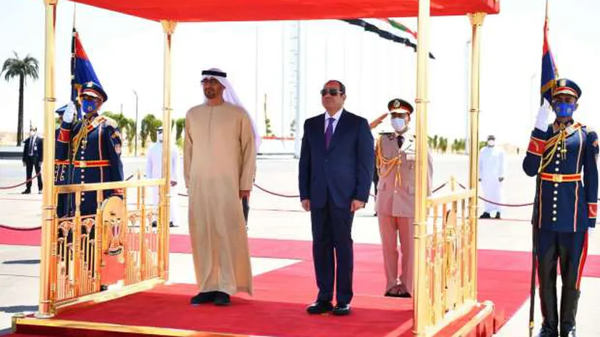 الرئيس السيسي يستقبل رئيس دولة الإمارات