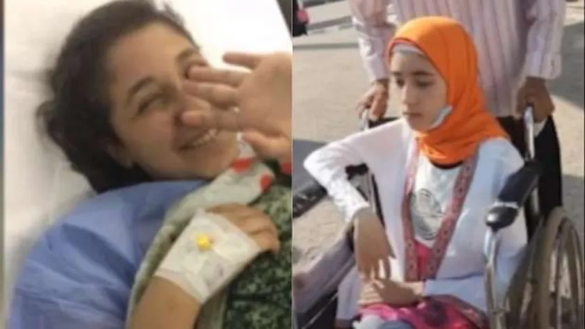 الطالبتان أحلام سعد وهاجر محمود