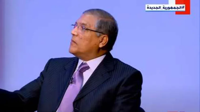 النائب عفت السادات