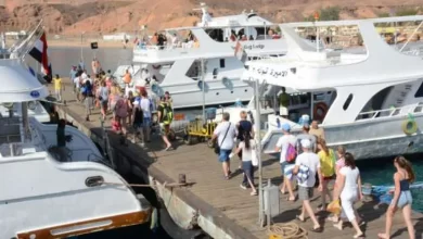 سائحون روس خلال وجودهم في شرم الشيخ - أرشيفية