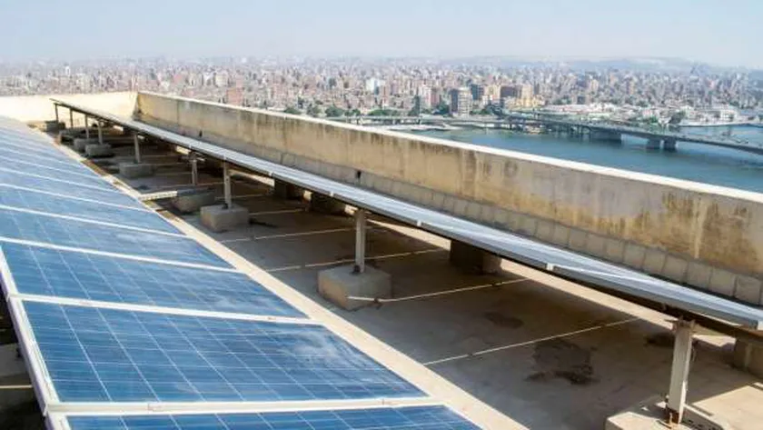 وحدات الطاقة الشمسية أعلى وزارة الري