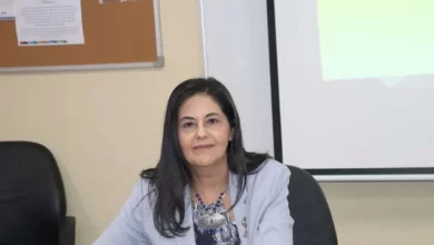 الدكتورة هويدا مصطفى، عميد كلية الإعلام السابق بجامعة القاهرة