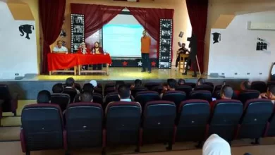 جانب من الندوة