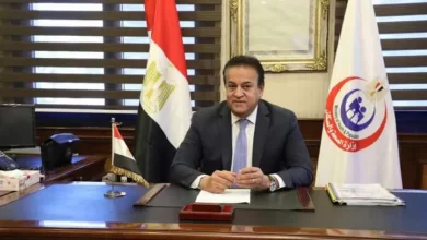 الدكتور خالد عبدالغفار وزير الصحة