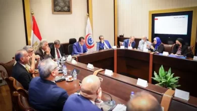 اجتماع وزير الصحة مع نقباء المهن الطبية