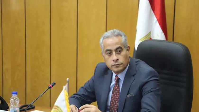 وزير القوى العاملة