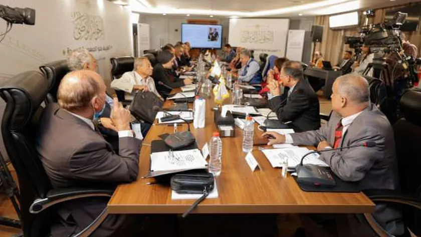 جانب من اجتماعات الحوار الوطني