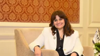 وزيرة الهجرة