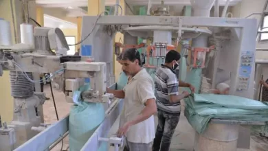 جانب من الأعمال في المطاحن- صورة أرشيفية