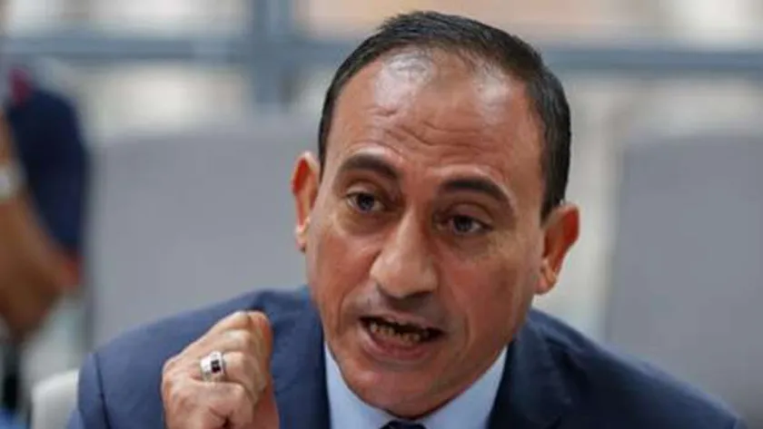 النائب محمد عبد الله زين الدين