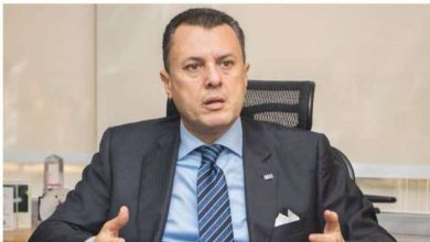 أحمد عيسى وزير السياحة والآثار