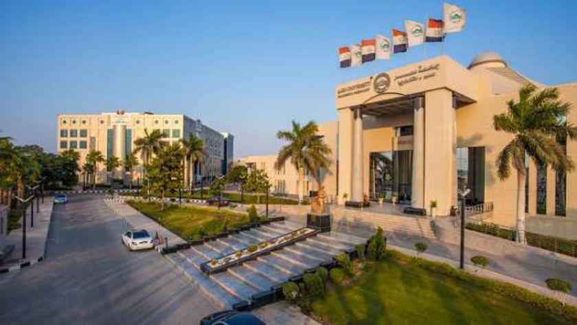 جامعة مصر للعلوم و التكنولوجيا .. إحدى الجامعات الخاصة