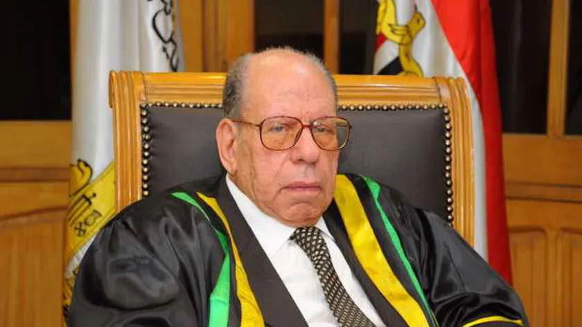 الدكتور صلاح فضل رئيس مجمع اللغة العربية