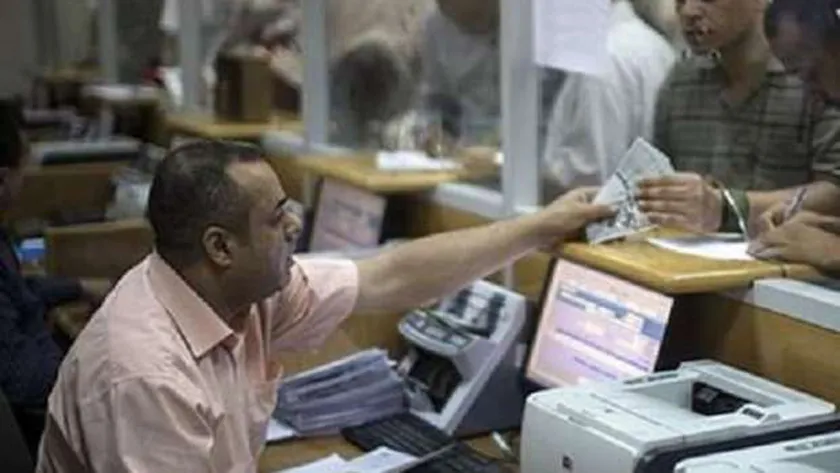 حالات الحصول على إجازة خاصة بأجر كامل غير الإجازات الرسمية