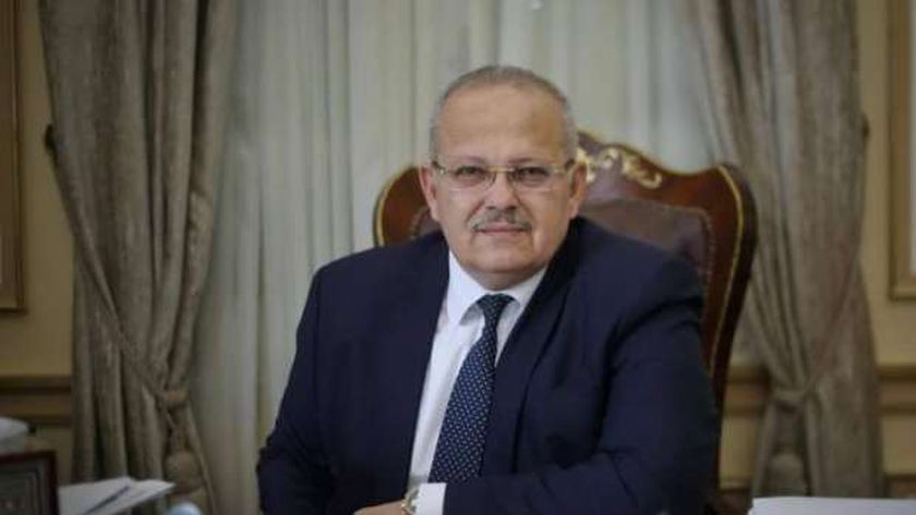 رئيس جامعة القاهرة