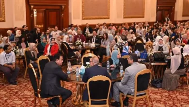 وزير الصحة يشهد ختام عددا من البرامج التدريبية