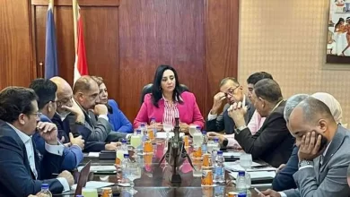 اجتماع بين وزارتي السياحة والآثار والنقل