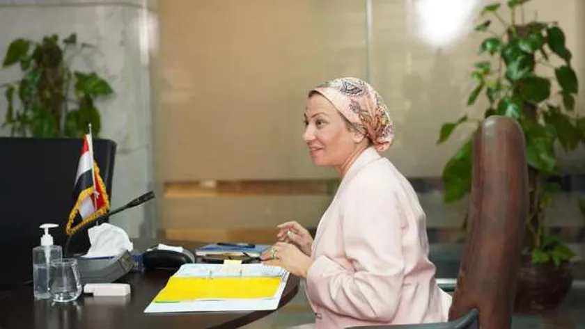 وزيرة البيئة