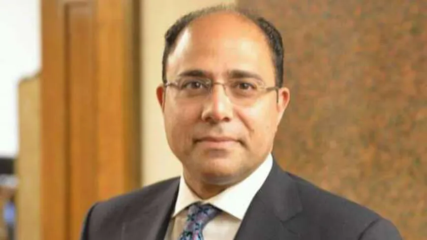 السفير أحمد أبو زيد