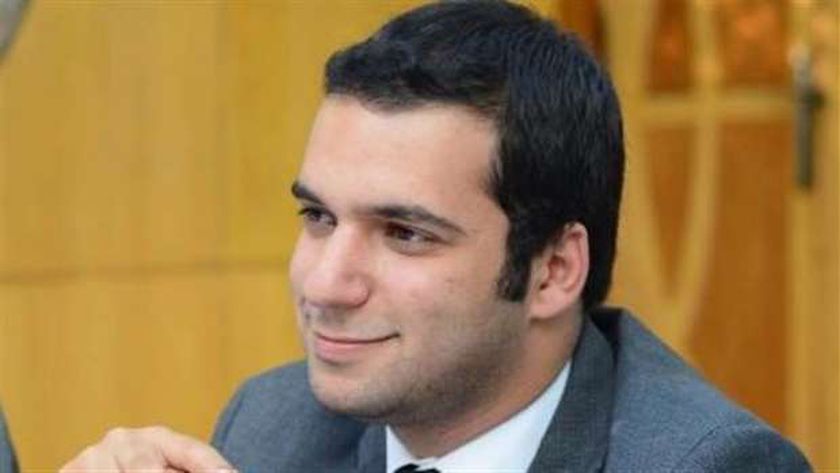 الدكتور محمد بدران النائب الأول لرئيس حزب مصر أكتوبر