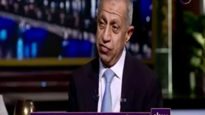 الدكتور إسماعيل عبدالغفار