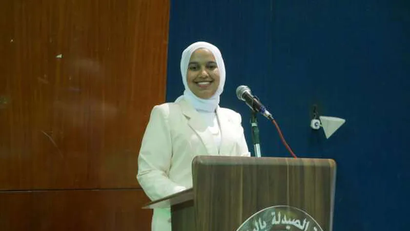 الطالبة ابتهال السيد