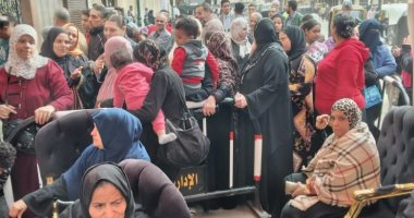 محافظ القاهرة: جميع لجان العاصمة تشهد كثافة كبيرة وتزاحما من المواطنين