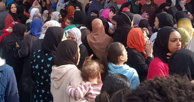 مشاركة نسائية كبيرة فى الانتخابات الرئاسية بمصر القديمة.. صور