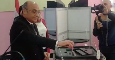 وزير العدل يشارك بالانتخابات الرئاسية: حضور المواطنين باللجان يعكس وعيا كبيرا