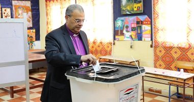 رئيس الطائفة الإنجيلية يدلى بصوته فى الانتخابات الرئاسية 2024